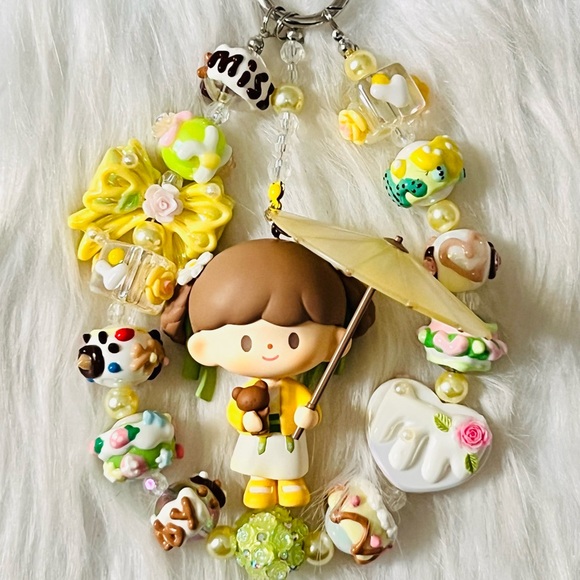 Handmade Phone Chain Accessory - Picture 1 of 4